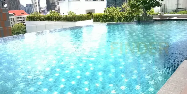 15 Sukhumvit residence 3bed 2bath 125Sq.M.  sell 17mb  12