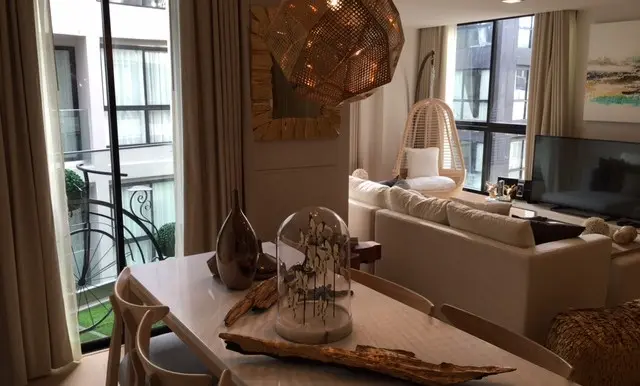 3 BR Apartment Living 3