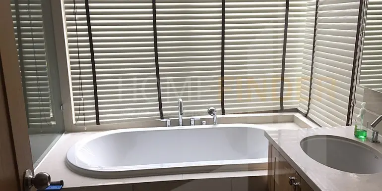 The Emporio 104.92 Sqm 2bed 2 bath 6Fl. 75,000 (11)