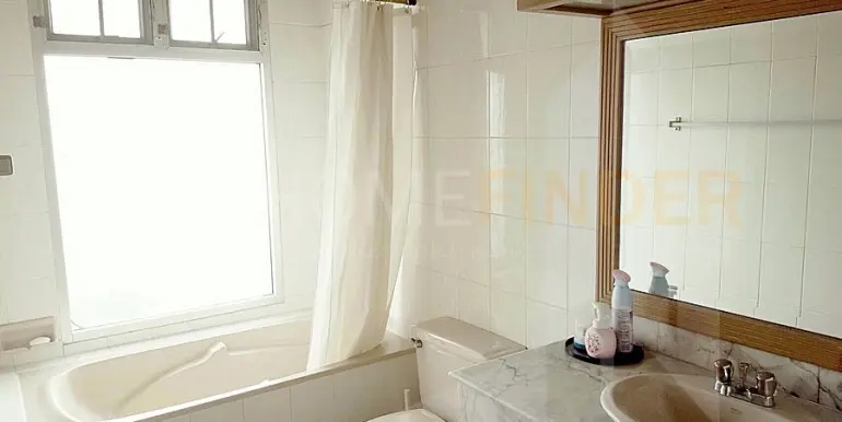 Newton Tower 190 Sqm 2 bed 2 bath 65K (1)