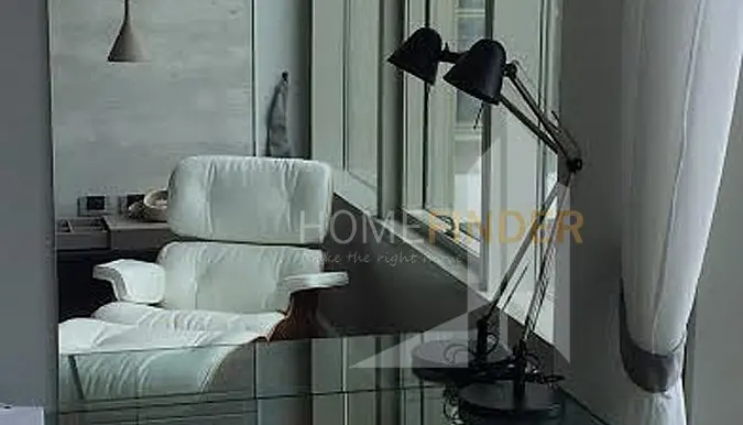 185-rajdamri-1-bed-8