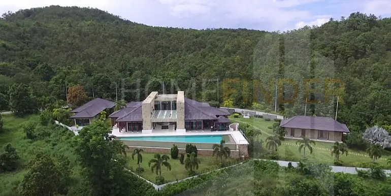 House Huahin 115 Mb. 6 rai main villa +2 guest house (8)