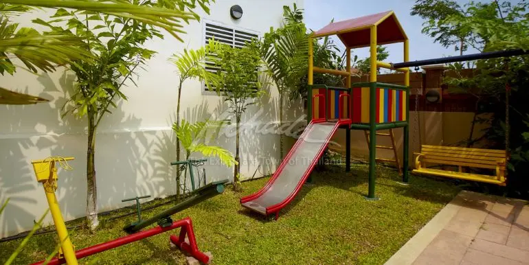 TROPICAL RESIDENCE CONDO_03