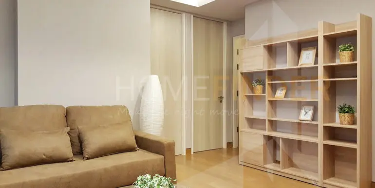 3.LIVING ROOM