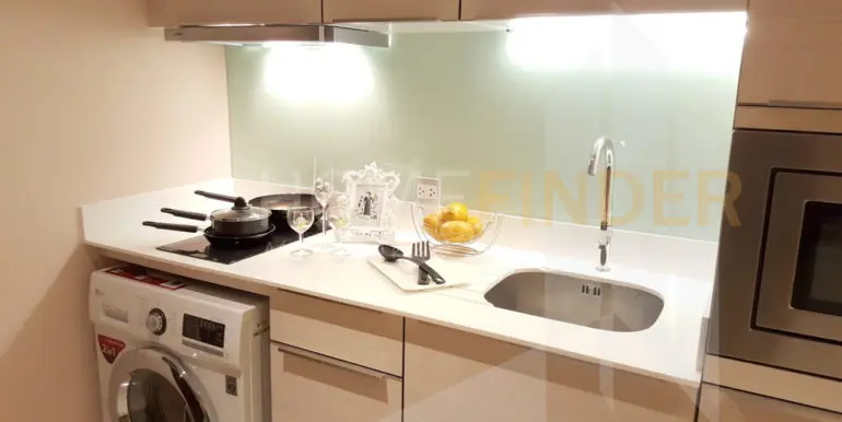 6-Kitchen 1