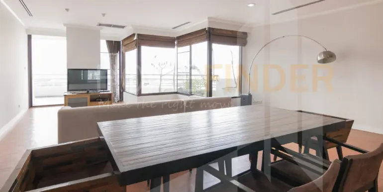 Bann Yen Arkard Condominium (3bed 228sq.m. 65k)-3