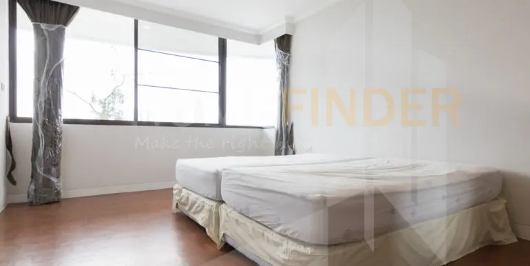 Bann Yen Arkard Condominium (3bed 228sq.m. 65k)-5