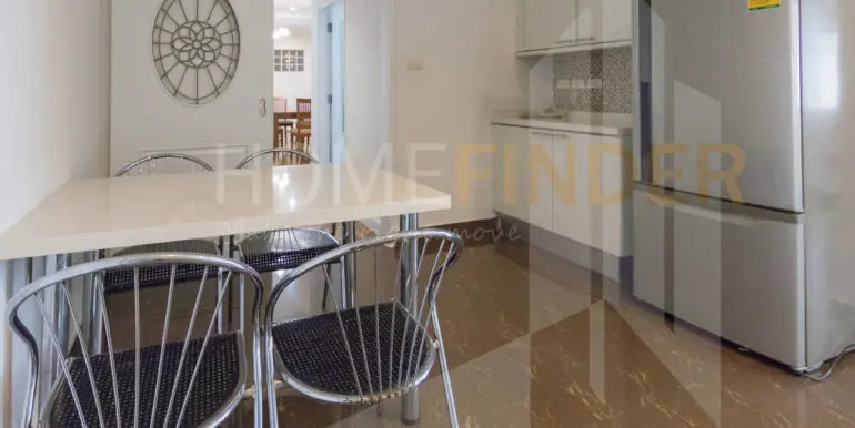 Bann Yen Arkard Condominium (3bed 245sq.m. 95k)-14