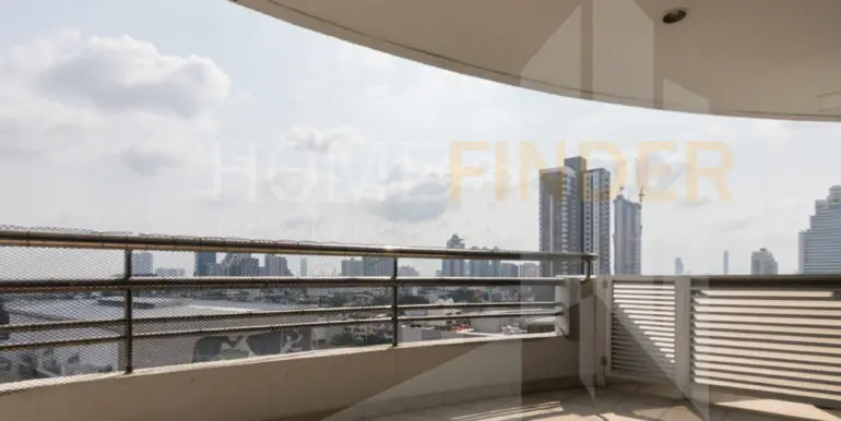 Bann Yen Arkard Condominium (3bed 245sq.m. 95k)-15