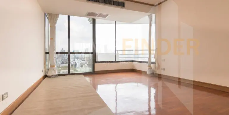 Bann Yen Arkard Condominium (4bed 483sq.m. 150k)-14