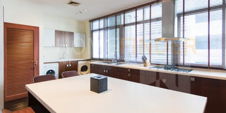 Le Raffiné Jambunuda (3+1Bed 400sqm 230K,95MB)-37