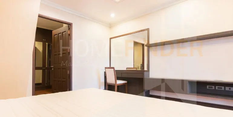 Ploenruedee Residence (1Bed 100sqm 65k)-14