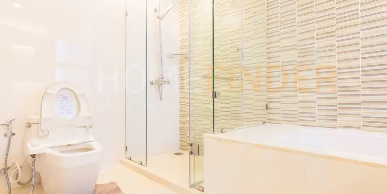 Ploenruedee Residence (2Bed 136sqm 75k)-12