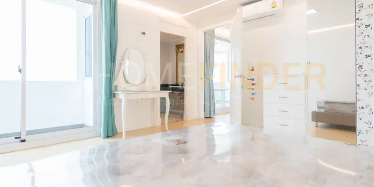 Regent On The Park 2 (3bed 265.54sqm 110k)-13