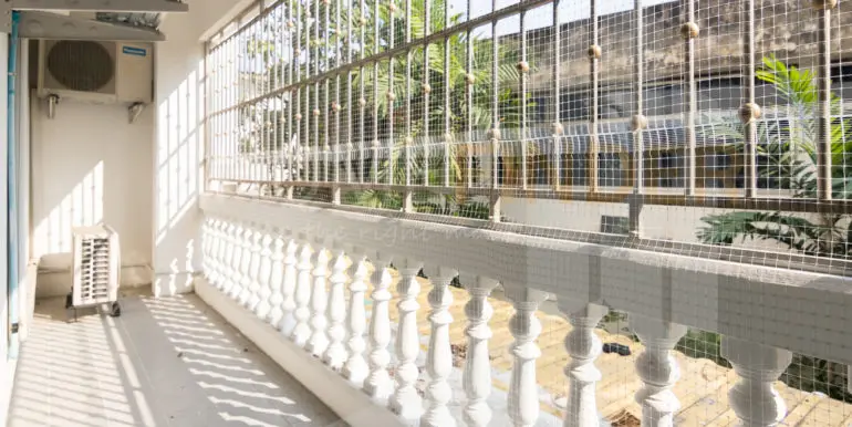 Royal Castle (3bed 140sqm 45k)-14