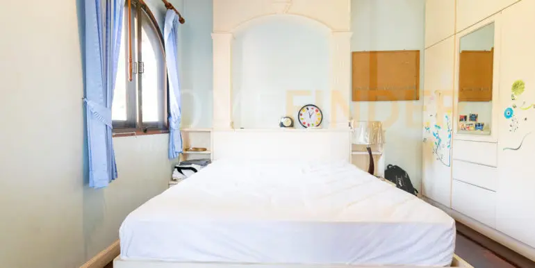 Lake Wood (3bed 347sqm 12mb)-17