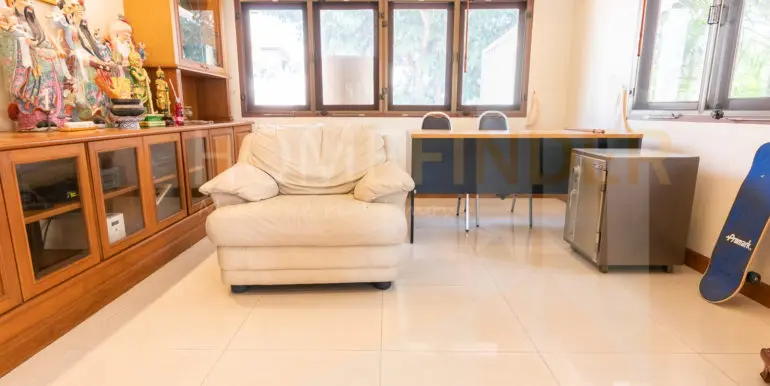 Lake Wood (3bed 347sqm 12mb)-32