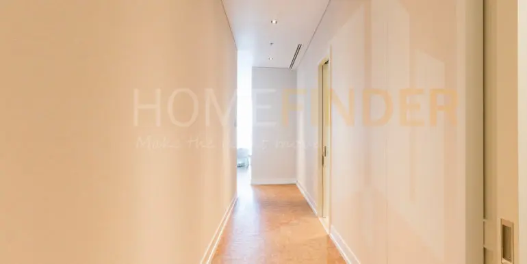The Ritz Carlton (2bed 135sqm 140k)