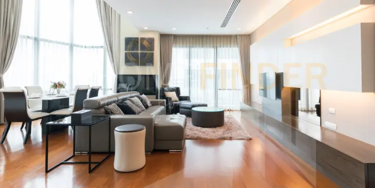 Bright Sukhumvit 24 (3bed 188sqm 120K)