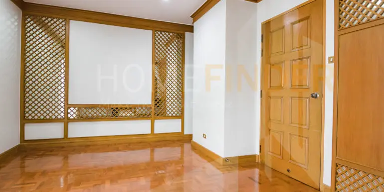Fifty fifth thonglor (3bed 225sqm 55k)-13