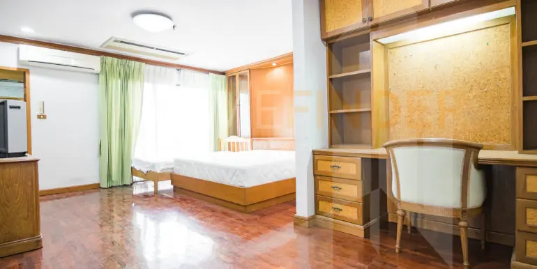 Fifty fifth thonglor (3bed 225sqm 55k)-14