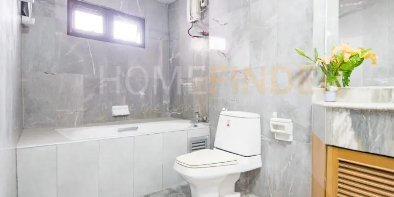 Fifty fifth thonglor (3bed 225sqm 55k)-16