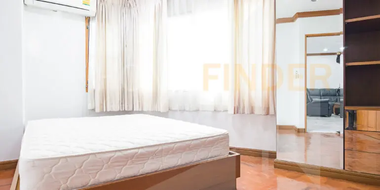 Fifty fifth thonglor (3bed 225sqm 55k)-9