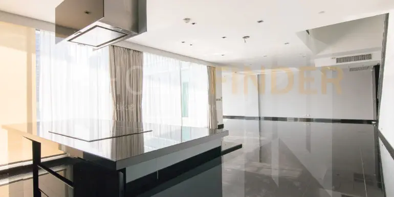 LeRafine 31 (3bed 376sqm 170k 65mb.)-10