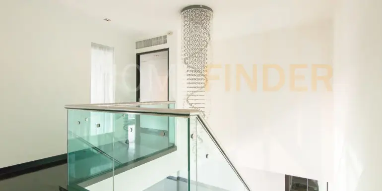 LeRafine 31 (3bed 376sqm 170k 65mb.)-18