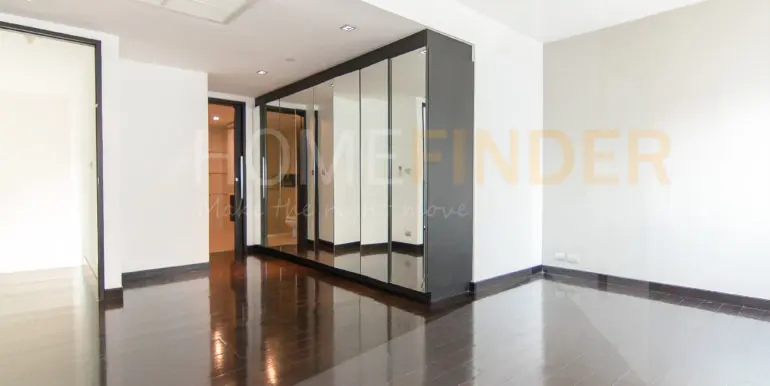 LeRafine 31 (3bed 376sqm 170k 65mb.)-35