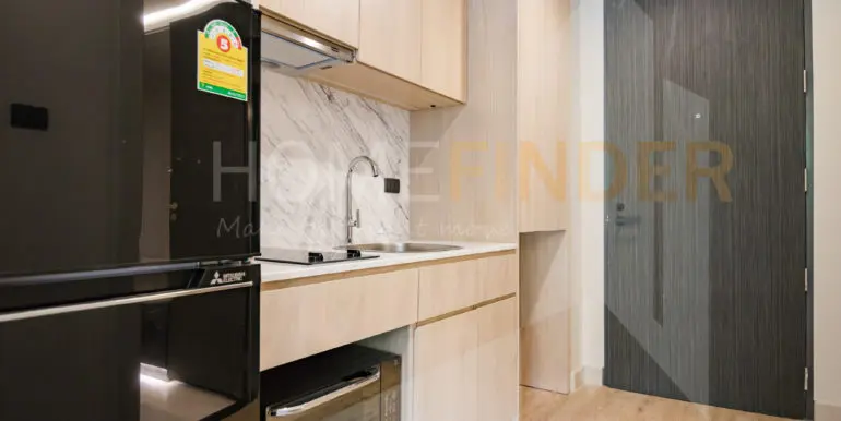 Silver Thonglor Aparments (Studio 33.25sqm 36k)-2