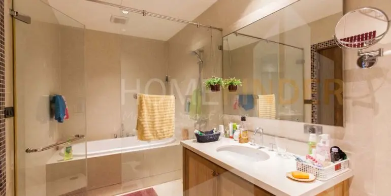 Emporio Place Condo 90sqm 25th floor 14.5mb4