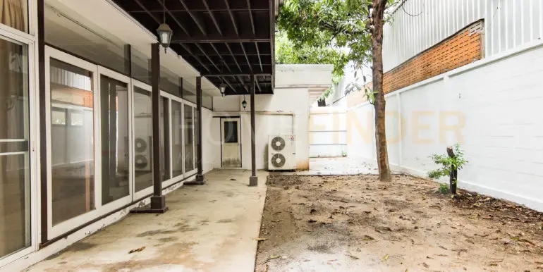 House Thonglor 1 (4bed 500sqm 140k)-11