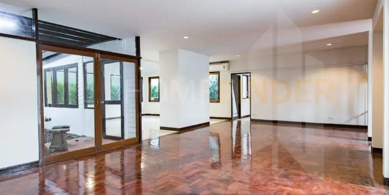 House Thonglor 1 (4bed 500sqm 140k)-14