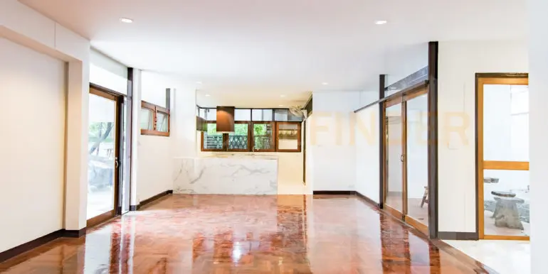 House Thonglor 1 (4bed 500sqm 140k)-16