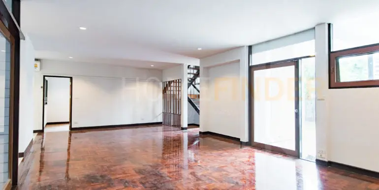 House Thonglor 1 (4bed 500sqm 140k)-22