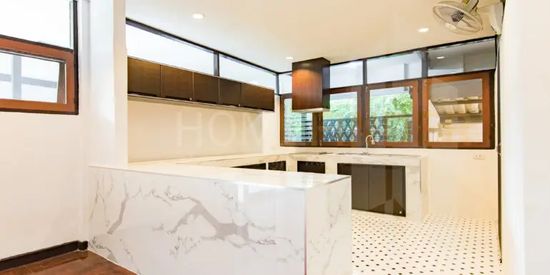 House Thonglor 1 (4bed 500sqm 140k)-23
