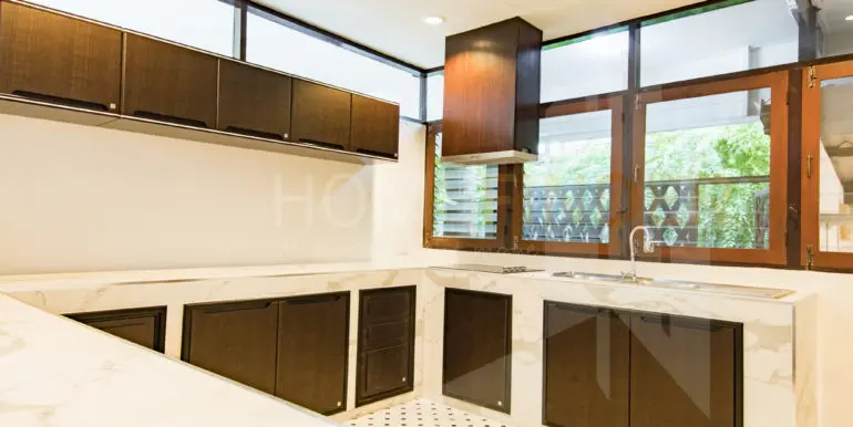House Thonglor 1 (4bed 500sqm 140k)-25