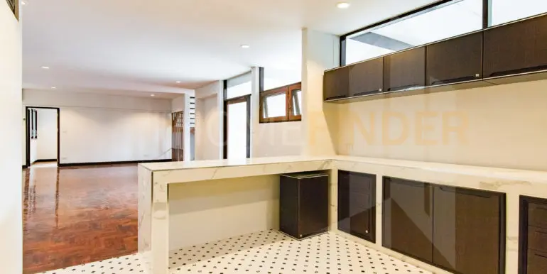 House Thonglor 1 (4bed 500sqm 140k)-26