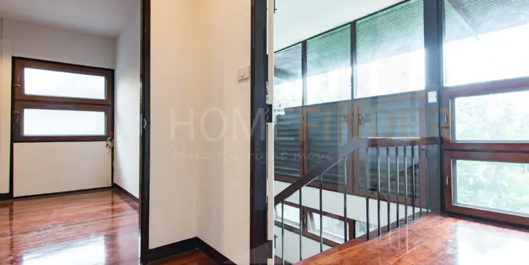 House Thonglor 1 (4bed 500sqm 140k)-36
