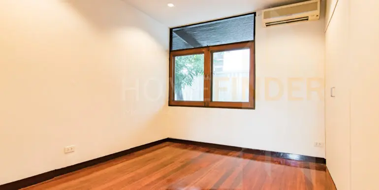 House Thonglor 1 (4bed 500sqm 140k)-40