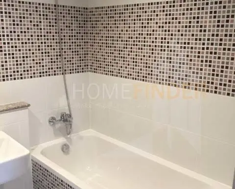 Waterford Diamond 758355 33rd Floor 012