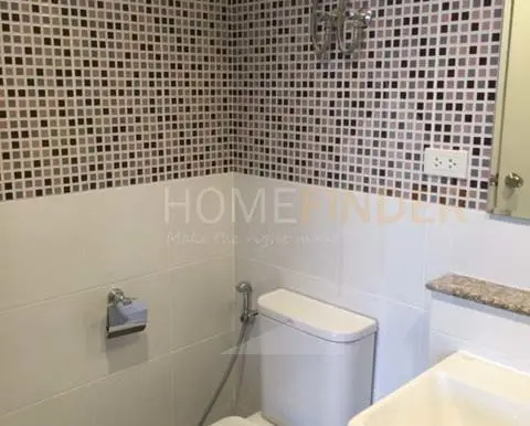 Waterford Diamond 758355 33rd Floor 013