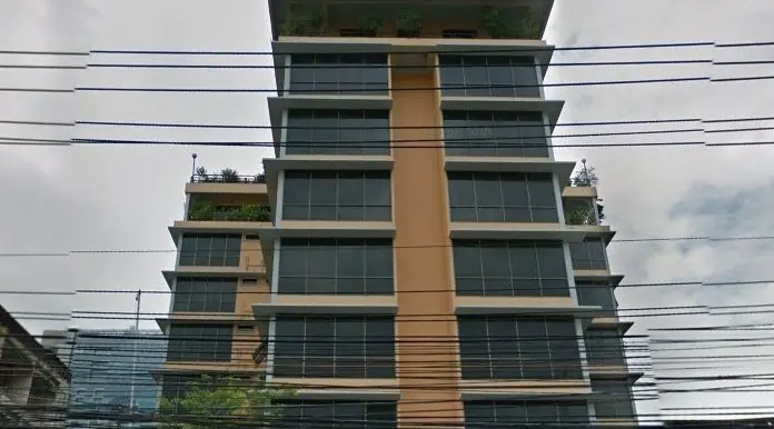 ambassador-s-court-condo-bangkok-5a17d70ba12eda6867000231_full