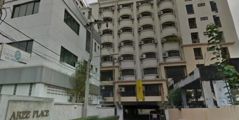 aree-place-sukhumvit-26-condo-1
