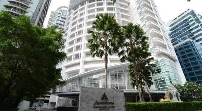 baan-rajprasong-condo-bangkok-5a0d183ca12eda054a0070b3_full