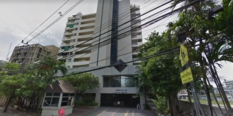 fare-tower-condo-phra-khanong-5a8fd386a12eda4c550000a8_full
