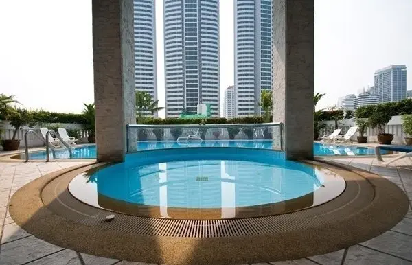 fifty-park-condo-bangkok-58fdb91a6d275e02190033de_full