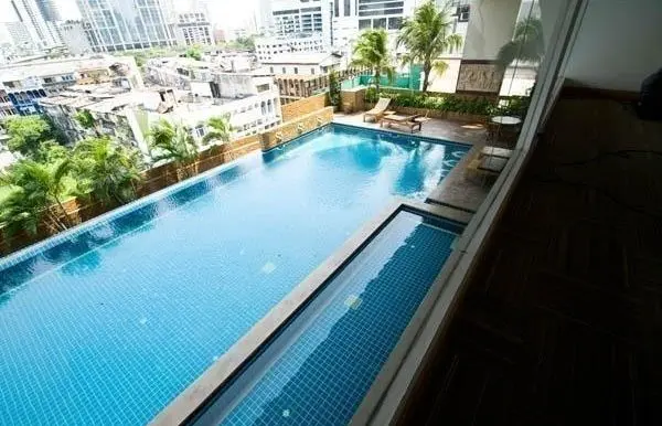 gm-height-condo-khlong-toei-5a73e98aa12eda14fb0012a5_full