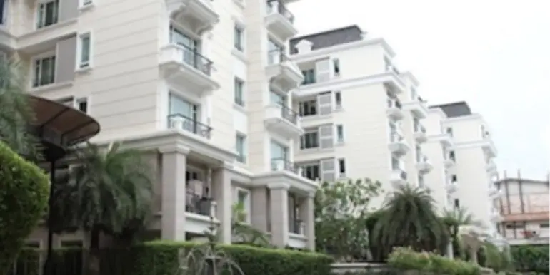 la-vie-en-rose-place-condo-bangkok-59a54166a12eda08930004d5_full